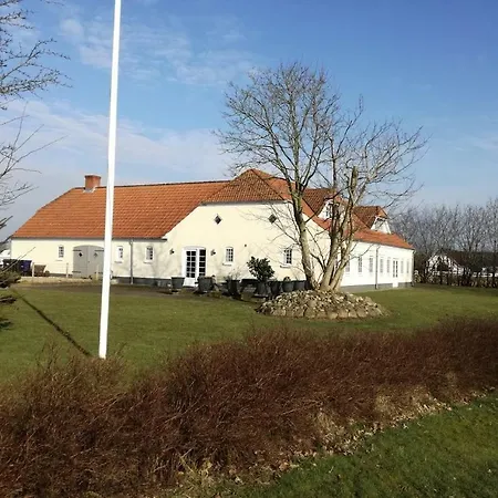 Apartment Rosengaard And *